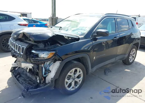 2025 Jeep Compass Latitude z USA, uszkodzony, nr VIN 3C4NJDBN3ST529564